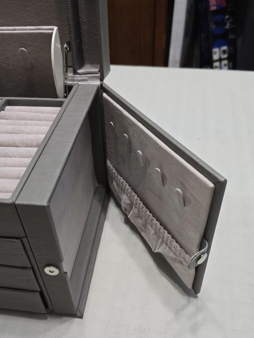Gray Jewelry Organizer Box with Mirror - Brand Unspecified